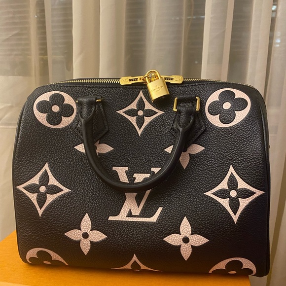 Louis Vuitton Handbags - Louis Vuitton Speedy Bandouliere Leather Handbag Black/Beige